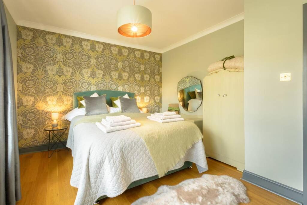 Entire Cottage In The Beautiful Calder Valley 할리팩스 외부 사진